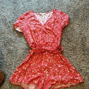 XS red floral romper
